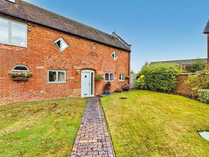 5 Bedroom Barn Conversion For Sale In Manor Farm Barns, High Offley, ST20
