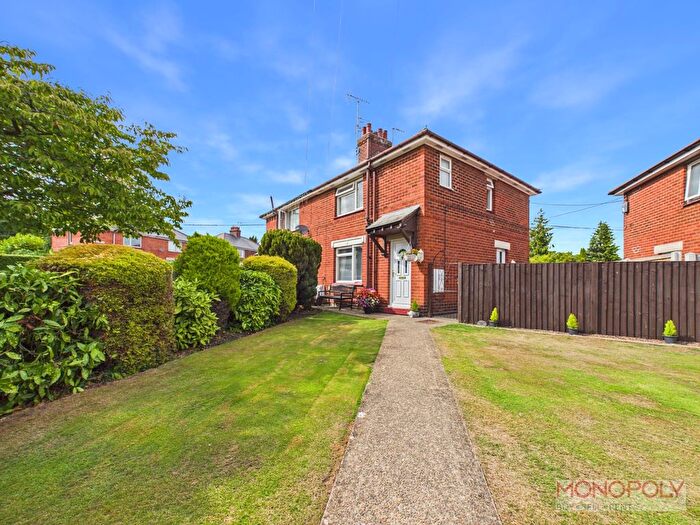 3 Bedroom Semi Detached House For Sale In East Avenue, Ruabon, LL14