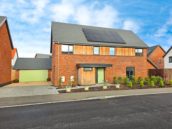 4 Bedroom Detached House For Sale In Ringlet Road, Swaffham, PE37