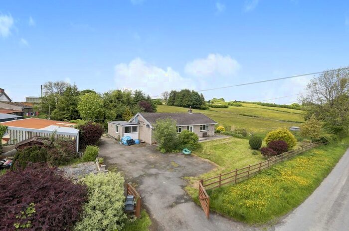 3 Bedroom Detached Bungalow For Sale In Llanddewi, Llandrindod Wells, LD1