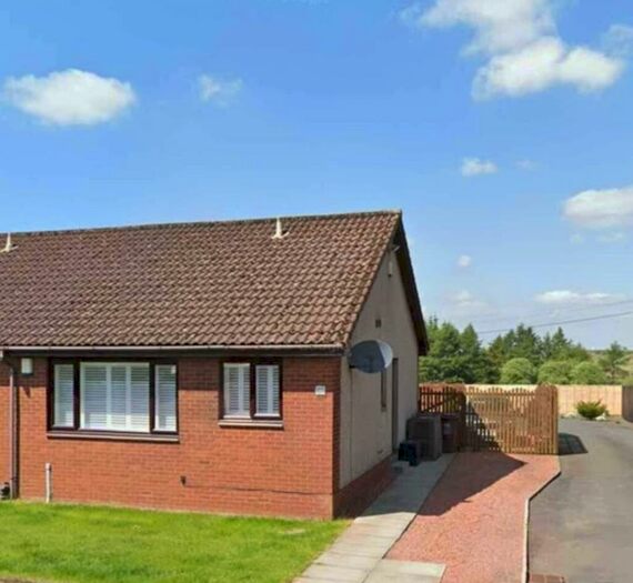 2 Bedroom Semi-Detached Bungalow For Sale In Main Street, Salsburgh, ML7
