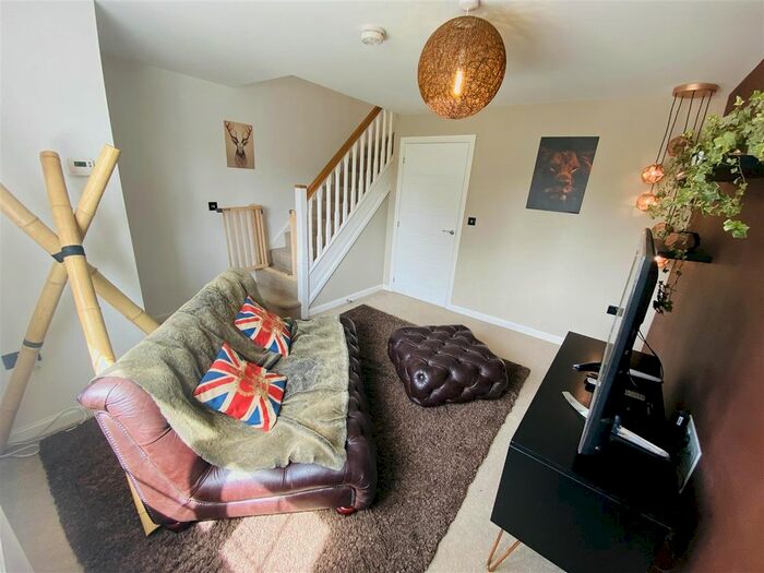 2 Bedroom Terraced House For Sale In Poplar Drive, Barlby, Selby, YO8