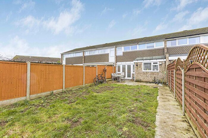 3 Bedroom Terraced House For Sale In Brooksfield, Welwyn Garden City, Hertfordshire, AL7