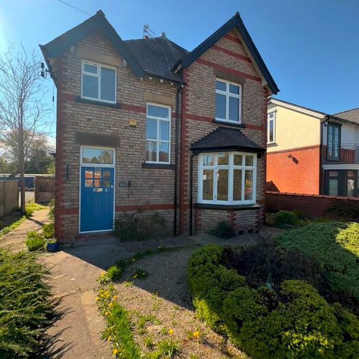 3 Bedroom Detached House To Rent In Cecil Road, Hale, Altrincham, WA15