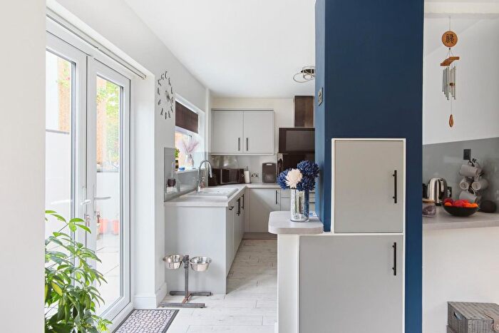 2 Bedroom End Terrace House For Sale In Bowring Close, Hartcliffe, BS13