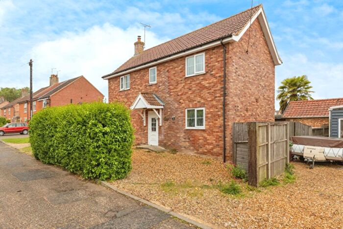 3 Bedroom Detached House For Sale In Mill Road, Watton, Thetford, Norfolk, IP25