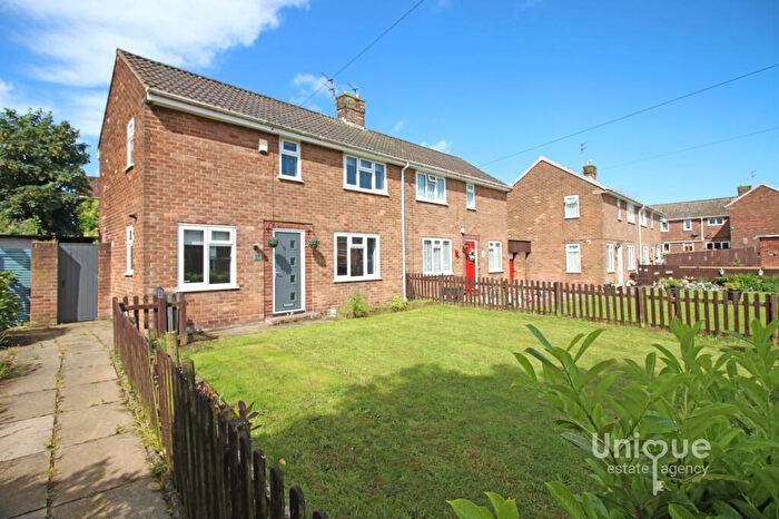 2 Bedroom Semi Detached House For Sale In Easington Crescent, Blackpool, FY3