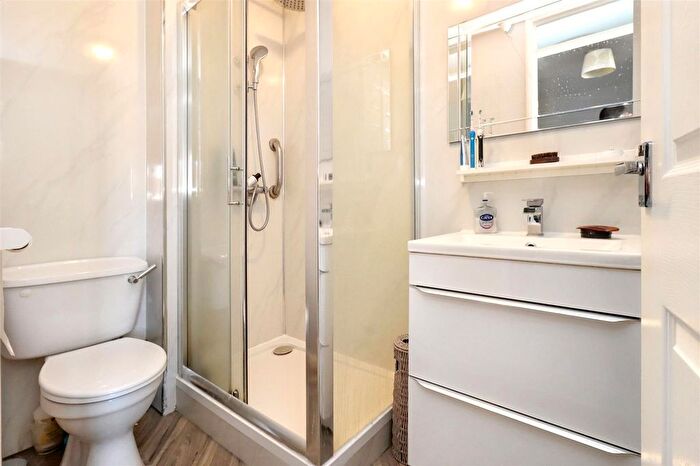 2 Bedroom Terraced House For Sale In Corner Croft, Clevedon, BS21