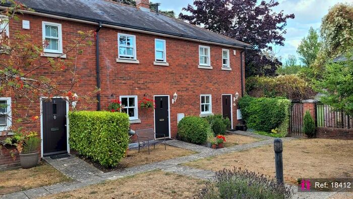 2 Bedroom End Of Terrace House To Rent In Millhams Street, Christchurch, BH23