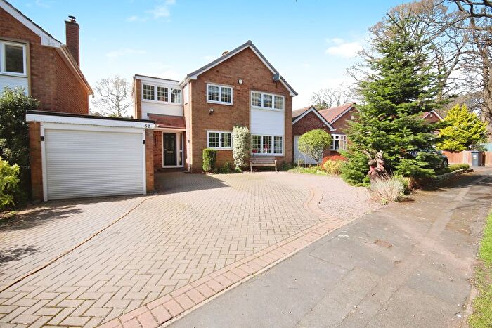 3 Bedroom Detached House For Sale In Blacklow Road, Warwick, Warwickshire, CV34