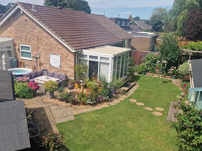 2 Bedroom Semi-Detached Bungalow For Sale In Spinney Walk, Barnham, PO22