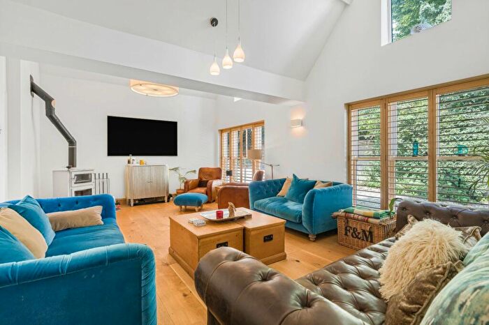 5 Bedroom Detached House For Sale In Upper High Street, Thame, Oxfordshire, OX9