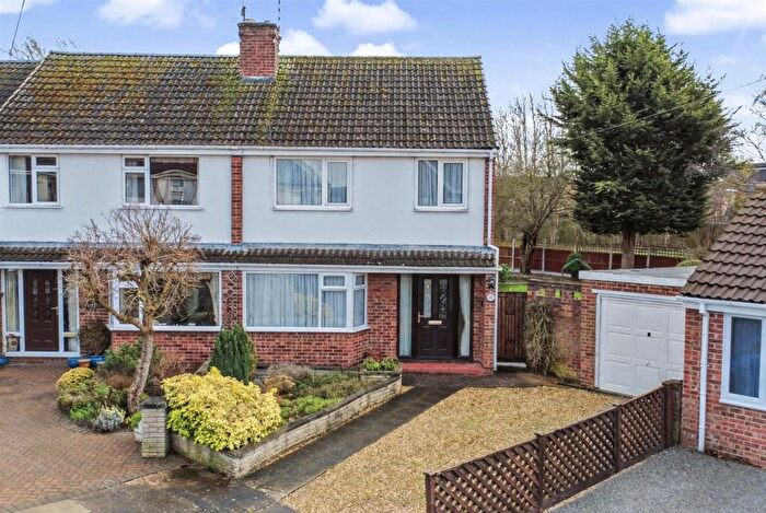 3 Bedroom Semi Detached House For Sale In Quorndon Crescent, Long Eaton, NG10