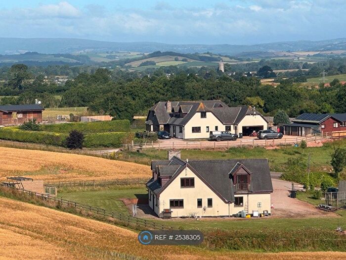 4 Bedroom Detached House To Rent In Ipplepen, Devon, TQ12