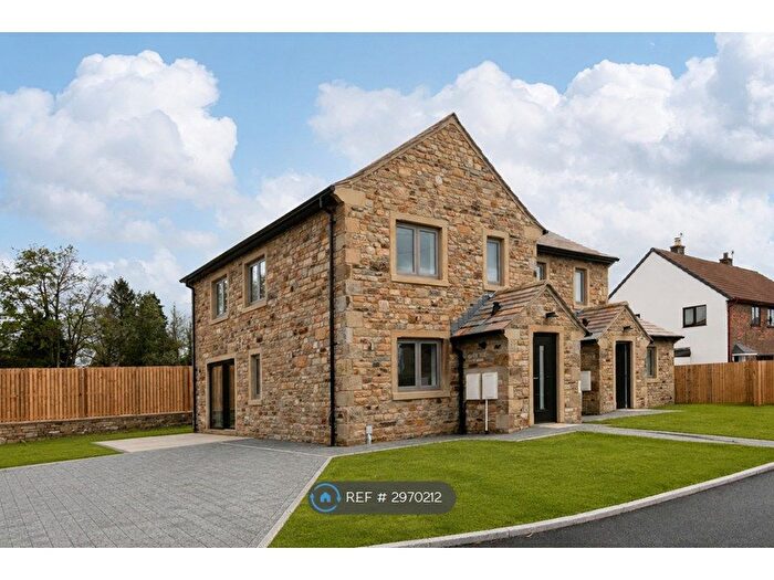 3 Bedroom Semi-detached House To Rent In Brogden View, Barnoldswick, BB18
