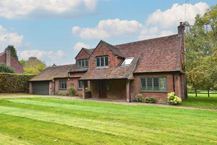4 Bedroom Detached House For Sale In The Grovells, Little Gaddesden, HP4