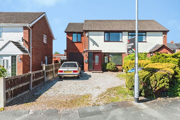 3 Bedroom Semi-Detached House For Sale In Hawthorne Avenue, Newton, Preston, Lancashire, PR4