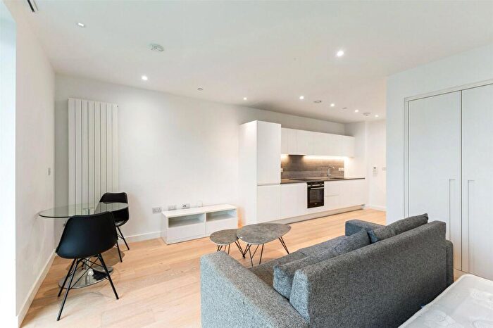 Flat To Rent In Royal Crest Avenue, London, E16