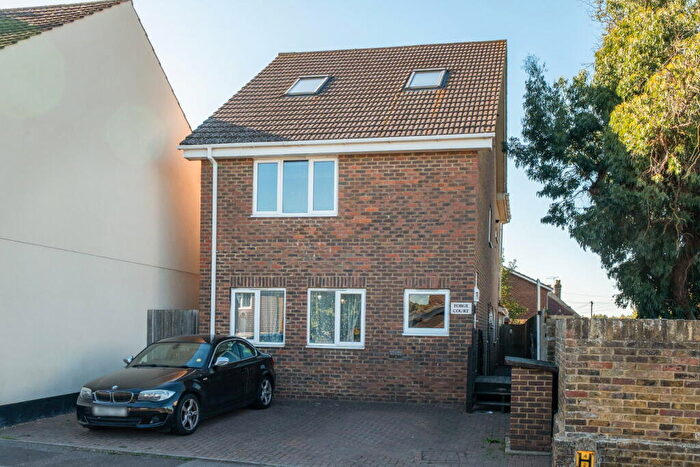 1 Bedroom Duplex For Sale In One Bedroom | Duplex Apartment | Open Plan Living | Stunning Views | Close To Rainham Railway Station, ME8