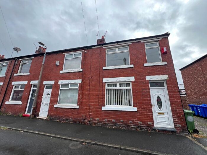 3 Bedroom House To Rent In Grosvenor Street, Denton, M34