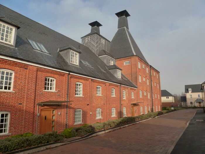 2 Bedroom Flat To Rent In The Malthouse, Romsey, SO51