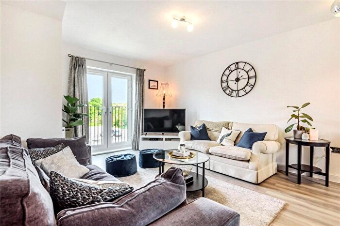 2 Bedroom Apartment To Rent In William Heelas Way, Wokingham, Berkshire, RG40