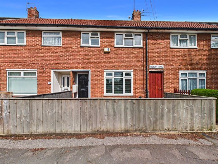 3 Bedroom Terraced House For Sale In Tilbury Road, Hull, HU4