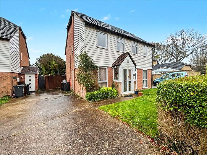 2 Bedroom Semi Detached House For Sale In Hepplewhite Mews, Walderslade Woods, Kent, ME5