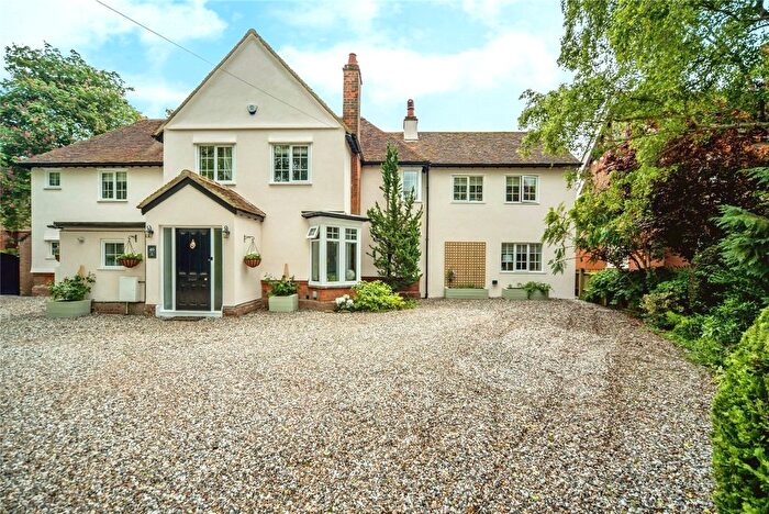 5 Bedroom Detached House For Sale In Day's Lane, Biddenham, Bedford, Bedfordshire, MK40