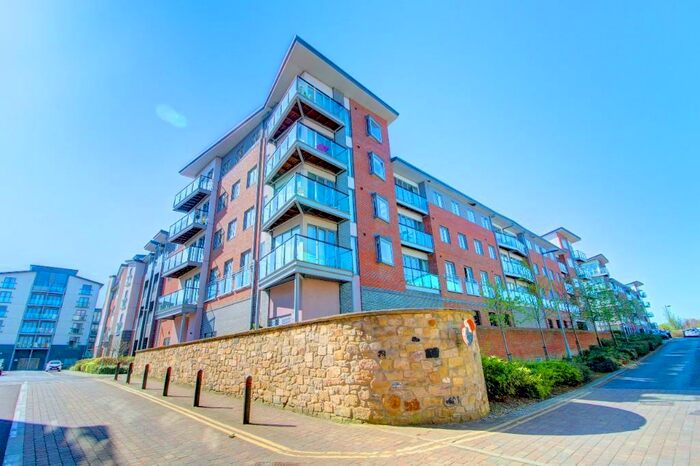 2 Bedroom Apartment To Rent In Cameronian Square, Worsdell Drive, Gateshead, Tyne And Wear, NE8