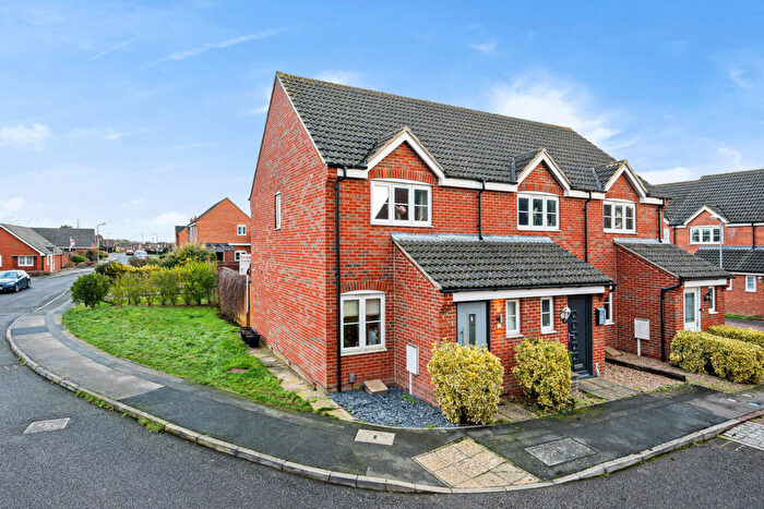 2 Bedroom End Of Terrace House For Sale In Scott Avenue, Rothwell, NN14