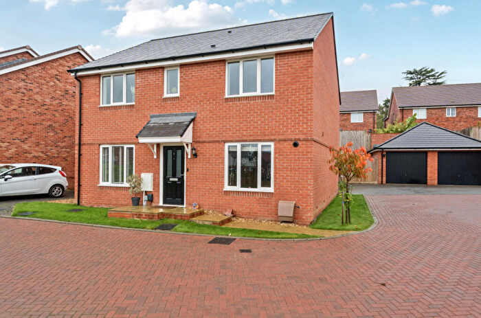 4 Bedroom Detached House For Sale In Snowden Close, Rownhams, Southampton, Hampshire, SO16