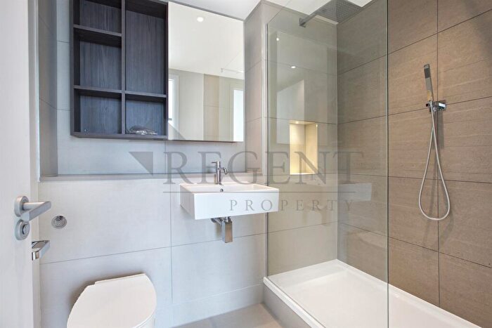 2 Bedroom Apartment To Rent In Corn House, Marshgate Lane, E15