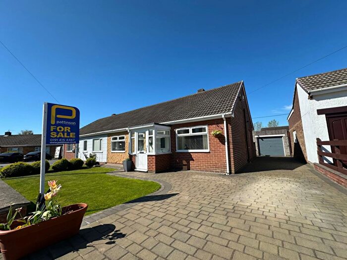 3 Bedroom Semi Detached Bungalow For Sale In Graylands, High Rickleton, Washington, NE38