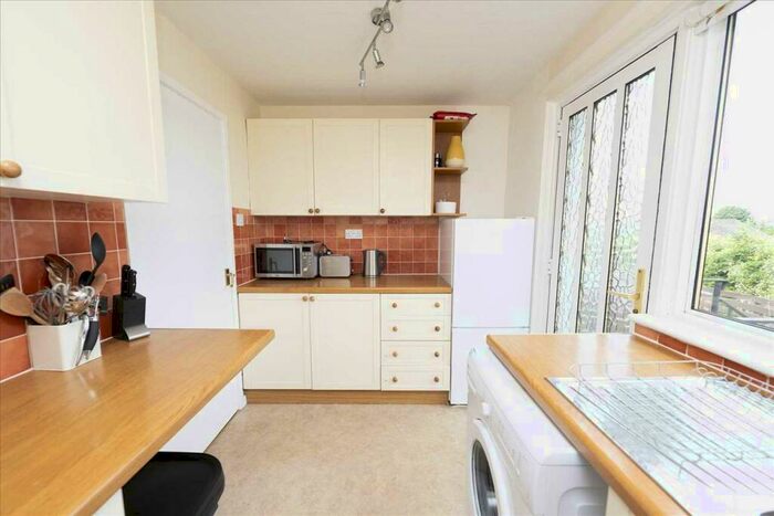 2 Bedroom Apartment To Rent In Turret Drive, FK2