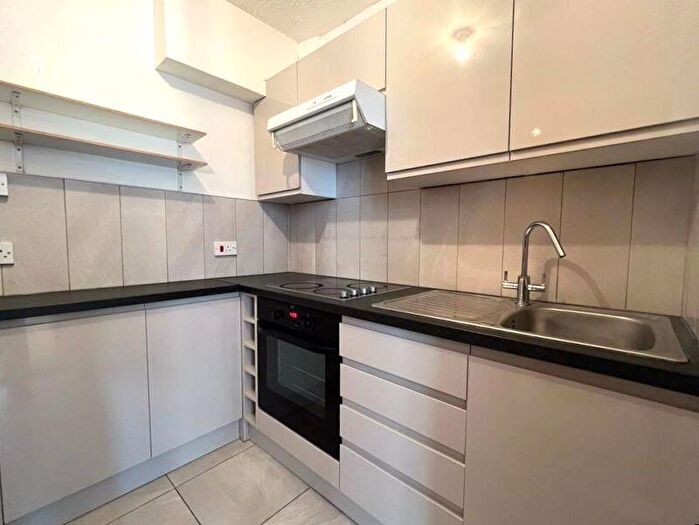 5 Bedroom Terraced House To Rent In Canfield Road, Brighton, BN2