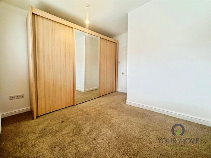 2 Bedroom Detached House To Rent In Blackberry Lane, Halesowen, West Midlands, B63