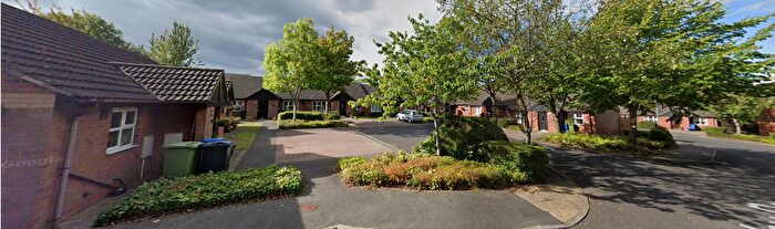 2 Bedroom Bungalow To Rent In Tansley Drive, Chesterfield, S40