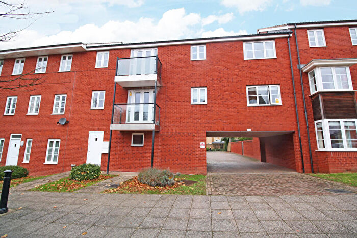 2 Bedroom Apartment To Rent In Omaha Drive, EX2