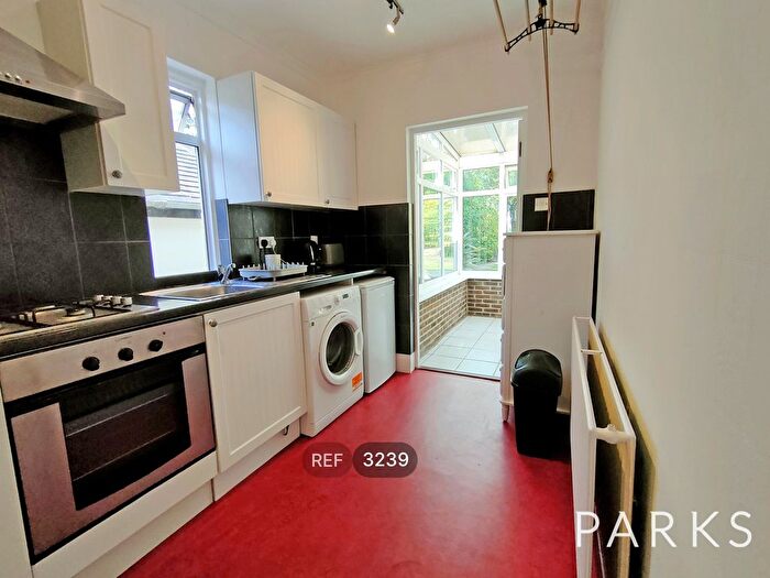 1 Bedroom Flat To Rent In Peacock Lane, Brighton, BN1