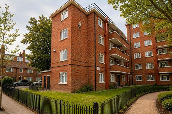 4 Bedroom Flat To Rent In Lindley Street, London, E1