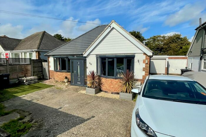 3 Bedroom Bungalow For Sale In Hyperion Avenue, Polegate, East Sussex, BN26