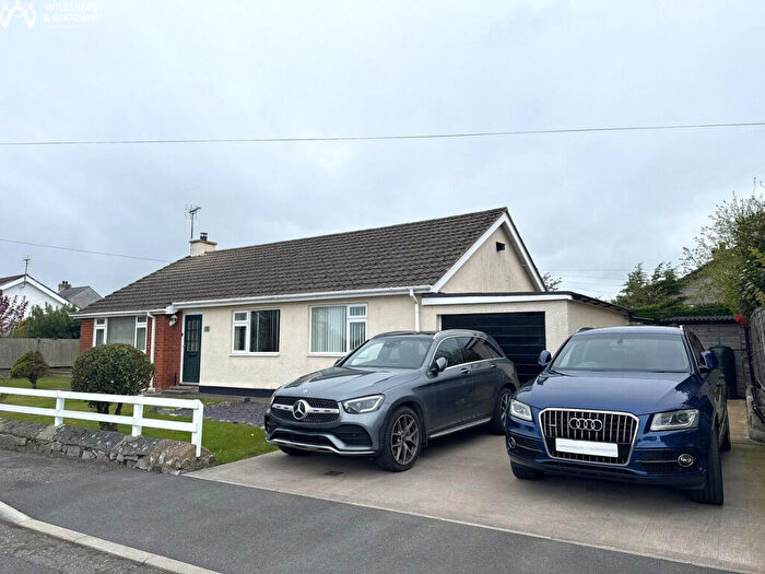 3 Bedroom Bungalow For Sale In Maes Hyfryd, Dwyran, Anglesey, LL61