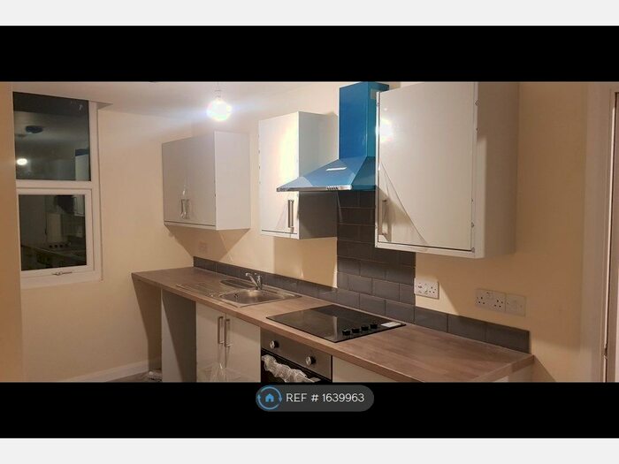 1 Bedroom Flat To Rent In Gladstone Street, Eston, TS6