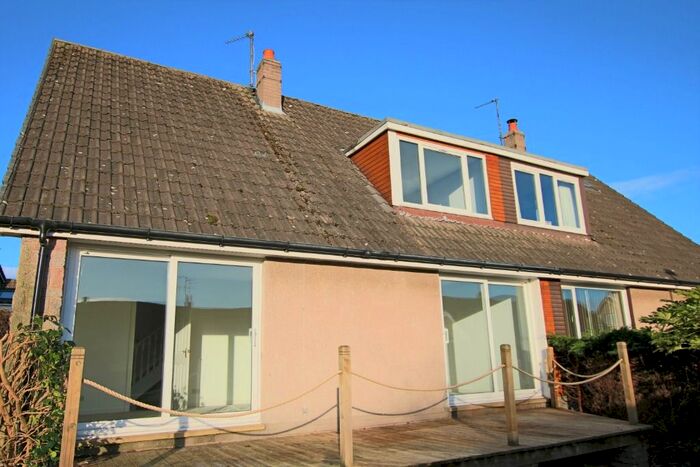 3 Bedroom Semi-Detached House To Rent In Lorne Crescent, Monifieth, Dundee DD5