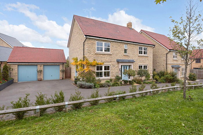 4 Bedroom Detached House For Sale In Groundstone Way, Corsham, Wiltshire, SN13
