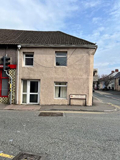 1 Bedroom Property To Rent In Water Street, Carmarthen, Carmarthenshire, SA31