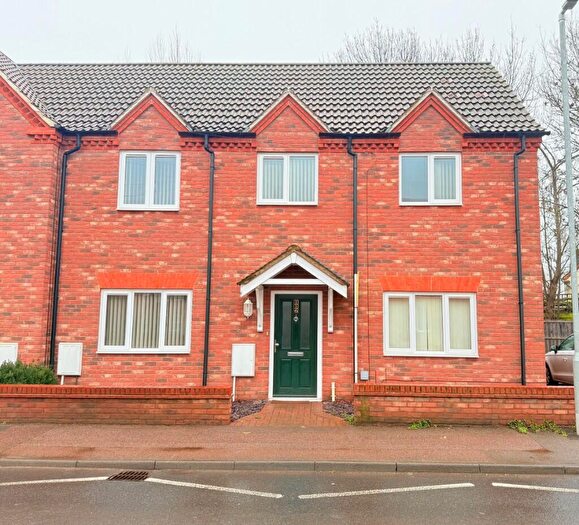 3 Bedroom Semi Detached House To Rent In Potton Road, Biggleswade, Bedfordshire, SG18