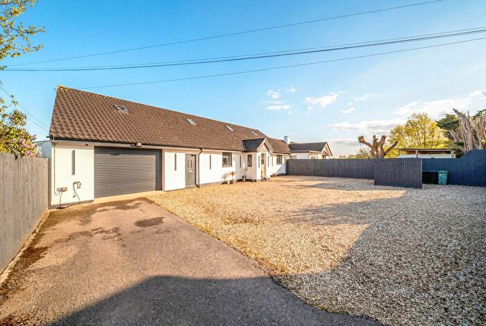 4 Bedroom Semi-Detached House For Sale In Mill Cottages, East Brent - Substantial Home, TA9