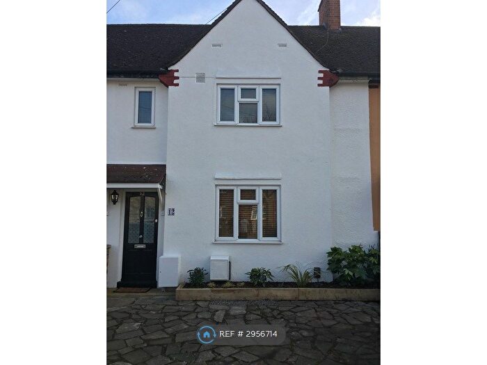 3 Bedroom Terraced House To Rent In Crowther Avenue, Brentford, TW8